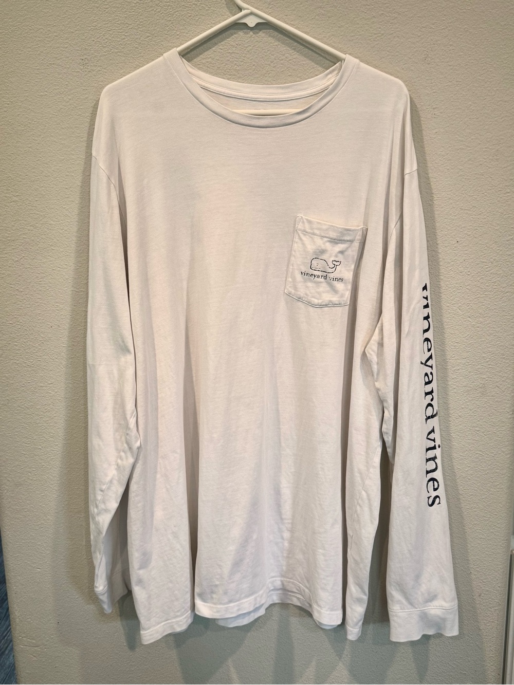 Vineyard Vines T-Shirt White Long Sleeve Crew Neck Men’s XXL Whale Graphic